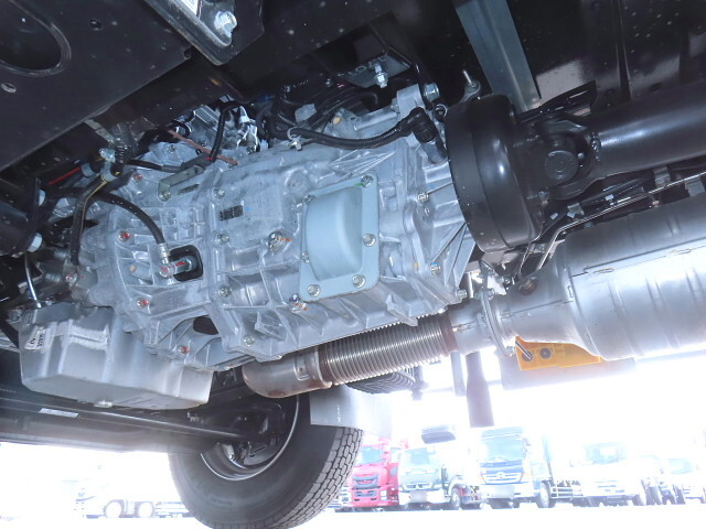 三菱ふそうキャンター冷凍車（冷蔵車）小型（2t・3t）[写真16]