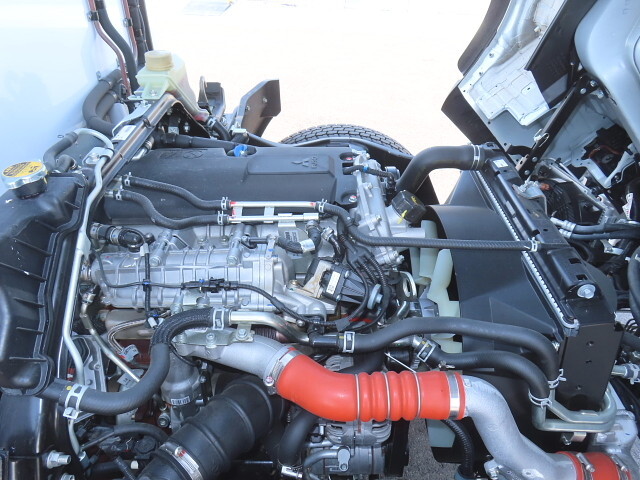 三菱ふそうキャンター冷凍車（冷蔵車）小型（2t・3t）[写真23]