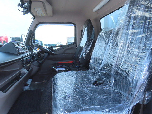 三菱ふそうキャンター冷凍車（冷蔵車）小型（2t・3t）[写真25]