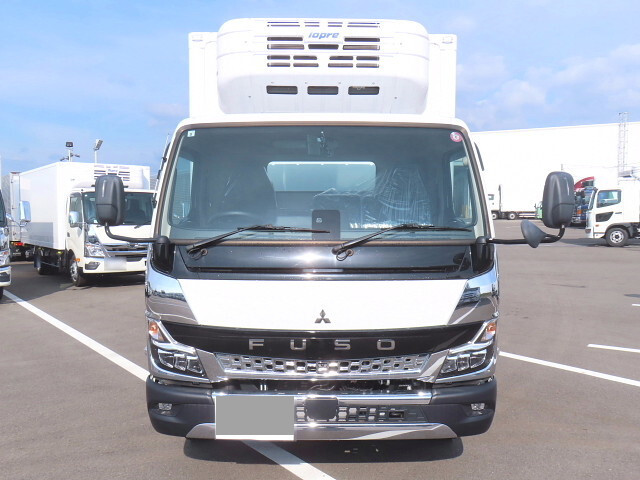 三菱ふそうキャンター冷凍車（冷蔵車）小型（2t・3t）[写真05]