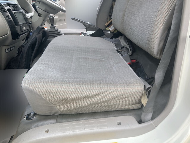 日野デュトロセーフティローダー小型（2t・3t）[写真30]