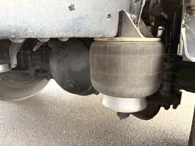 日野レンジャーアルミウイング中型（4t）[写真36]