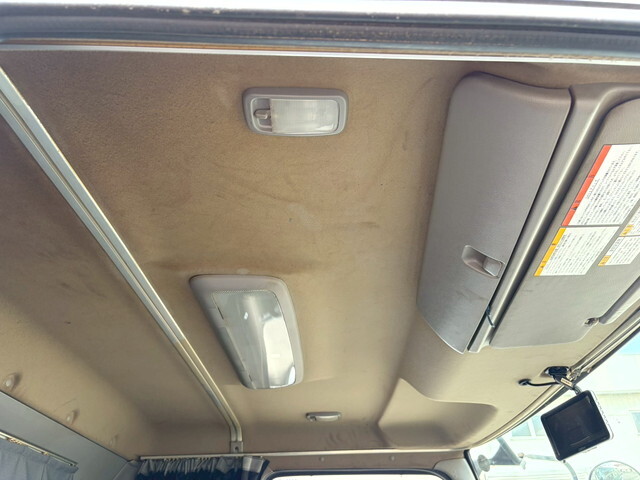 日野レンジャーアルミウイング中型（4t）[写真38]