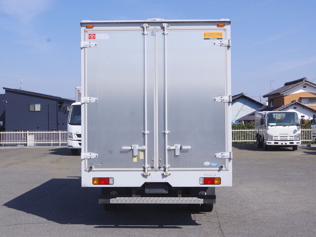 トヨタトヨエースアルミウイング小型（2t・3t）[写真19]