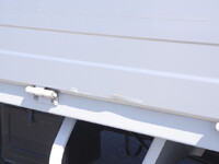 トヨタトヨエースアルミウイング小型（2t・3t）[写真23]