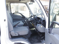 トヨタトヨエースアルミウイング小型（2t・3t）[写真31]