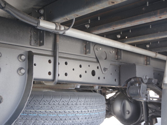 トヨタトヨエースアルミウイング小型（2t・3t）[写真09]