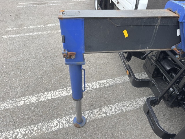 いすゞフォワードクレーン4段中型（4t）[写真25]