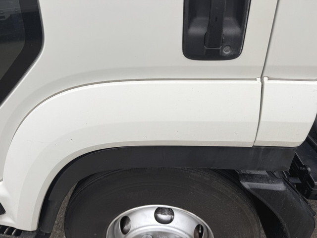 いすゞフォワードクレーン4段中型（4t）[写真38]