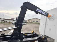 いすゞフォワードコンテナ専用車中型（4t）[写真23]