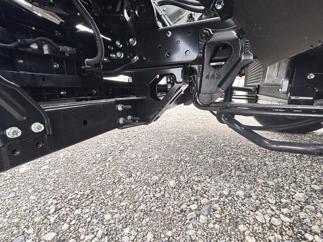 いすゞフォワードコンテナ専用車中型（4t）[写真25]