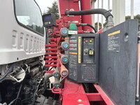 いすゞフォワードクレーン4段中型（4t）[写真13]