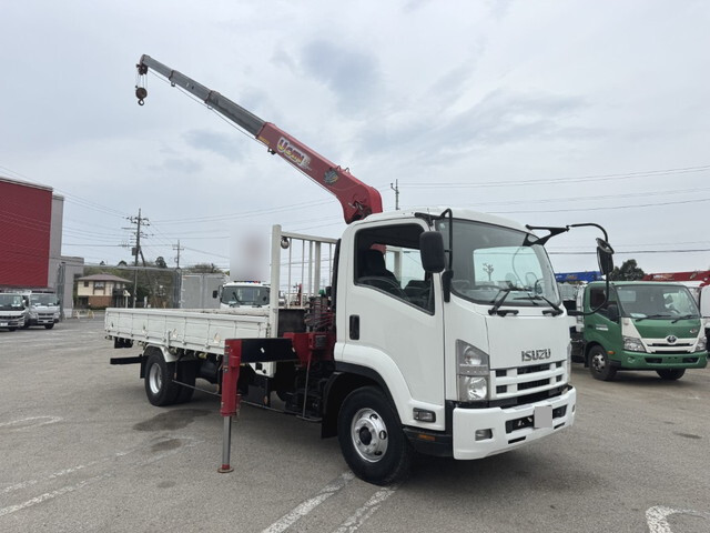 いすゞフォワードクレーン4段中型（4t）[写真03]