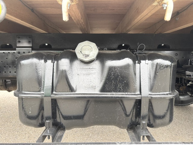 いすゞフォワードクレーン4段中型（4t）[写真30]