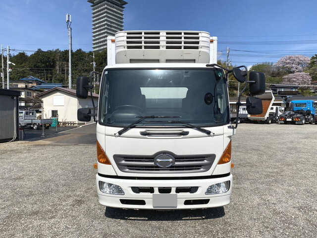 日野レンジャー冷凍車（冷蔵車）中型（4t）[写真03]