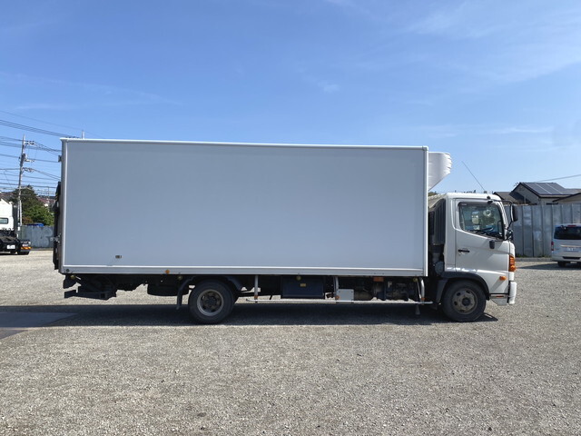 日野レンジャー冷凍車（冷蔵車）中型（4t）[写真07]