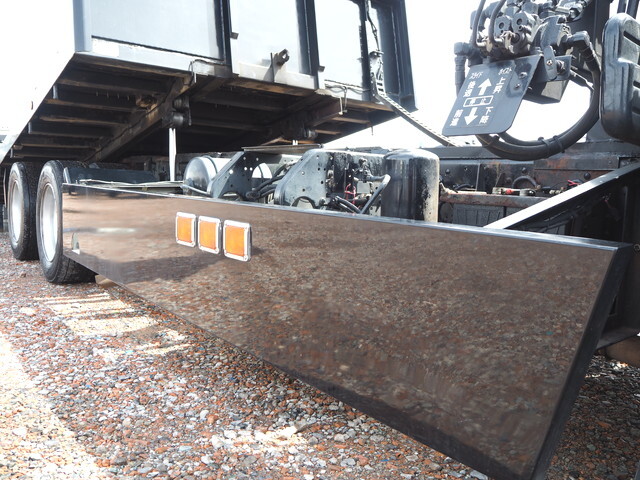 三菱ふそうファイターセーフティローダー大型（10t）[写真14]