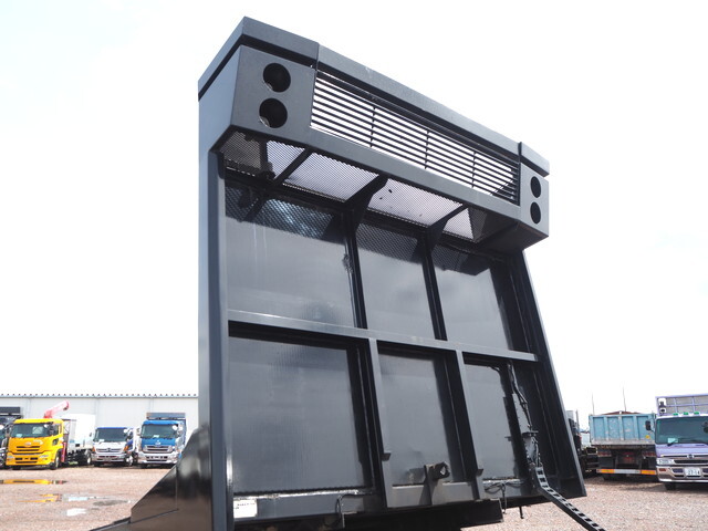 三菱ふそうファイターセーフティローダー大型（10t）[写真15]