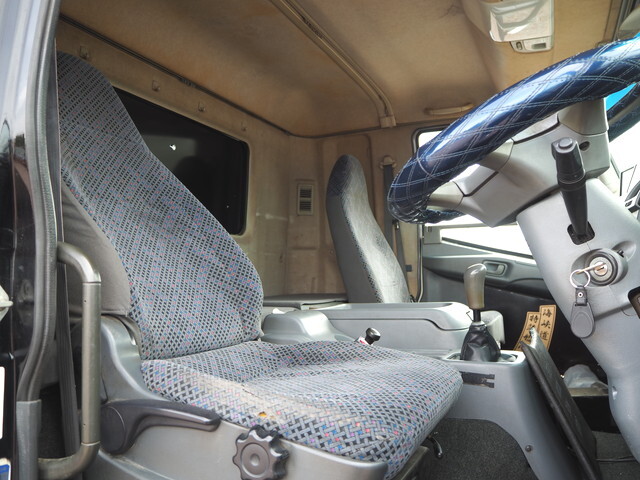 三菱ふそうファイターセーフティローダー大型（10t）[写真35]