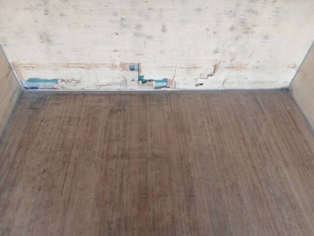 いすゞエルフアルミバン小型（2t・3t）[写真15]