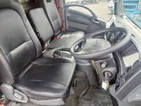 いすゞエルフアルミバン小型（2t・3t）[写真19]