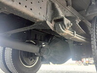 いすゞエルフアルミバン小型（2t・3t）[写真35]