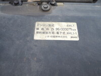 いすゞエルフ高所作業車小型（2t・3t）[写真34]