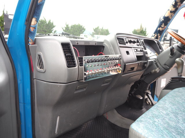 三菱ふそうキャンター深ダンプ（土砂禁ダンプ）小型（2t・3t）[写真32]