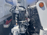 三菱ふそうキャンターセーフティクレーン5段小型（2t・3t）[写真15]