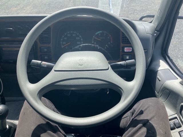 三菱ふそうキャンターセーフティクレーン5段小型（2t・3t）[写真35]