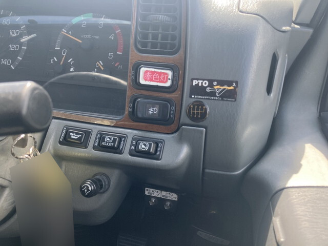 三菱ふそうキャンターセーフティクレーン5段小型（2t・3t）[写真38]