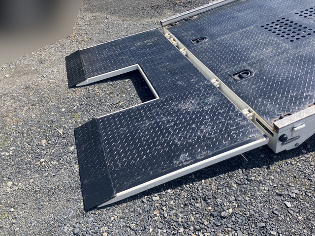 三菱ふそうキャンターセーフティクレーン5段小型（2t・3t）[写真09]