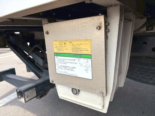 日野レンジャーアルミウイング中型（4t）[写真27]