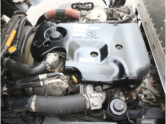 いすゞエルフアルミバン小型（2t・3t）[写真19]