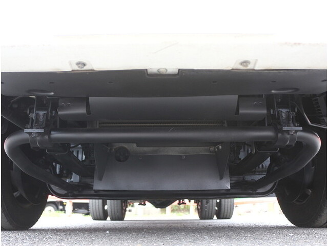 いすゞエルフアルミバン小型（2t・3t）[写真22]