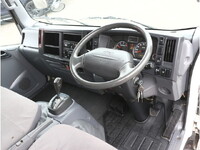 いすゞエルフアルミバン小型（2t・3t）[写真31]