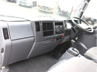 いすゞエルフアルミバン小型（2t・3t）[写真33]