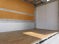 三菱ふそうスーパーグレートアルミウイング大型（10t）[写真27]