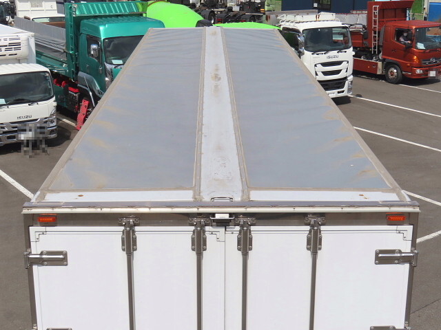 三菱ふそうスーパーグレートアルミウイング大型（10t）[写真07]