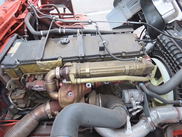 三菱ふそうスーパーグレートアルミウイング大型（10t）[写真16]