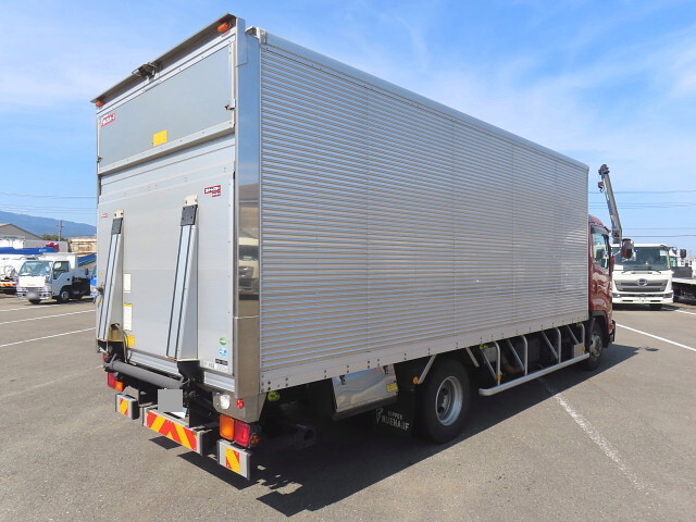 いすゞフォワードアルミバン中型（4t）[写真05]