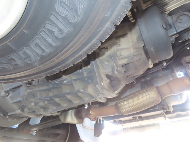 いすゞフォワードアルミバン中型（4t）[写真08]