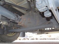 いすゞフォワードアルミバン中型（4t）[写真10]