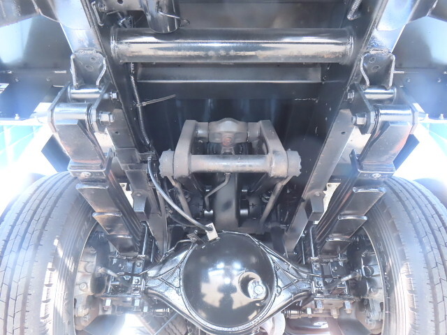 いすゞエルフダンプ小型（2t・3t）[写真11]