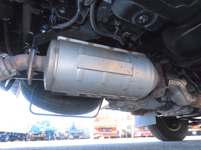 いすゞエルフダンプ小型（2t・3t）[写真12]