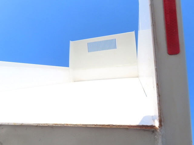 いすゞエルフダンプ小型（2t・3t）[写真28]