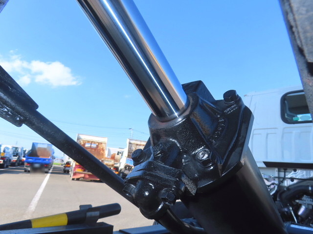 いすゞエルフダンプ小型（2t・3t）[写真30]