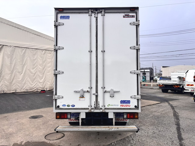 いすゞエルフアルミバン小型（2t・3t）[写真05]