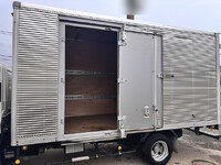 いすゞエルフアルミバン小型（2t・3t）[写真07]