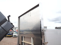 三菱ふそうキャンターアルミブロック小型（2t・3t）[写真26]